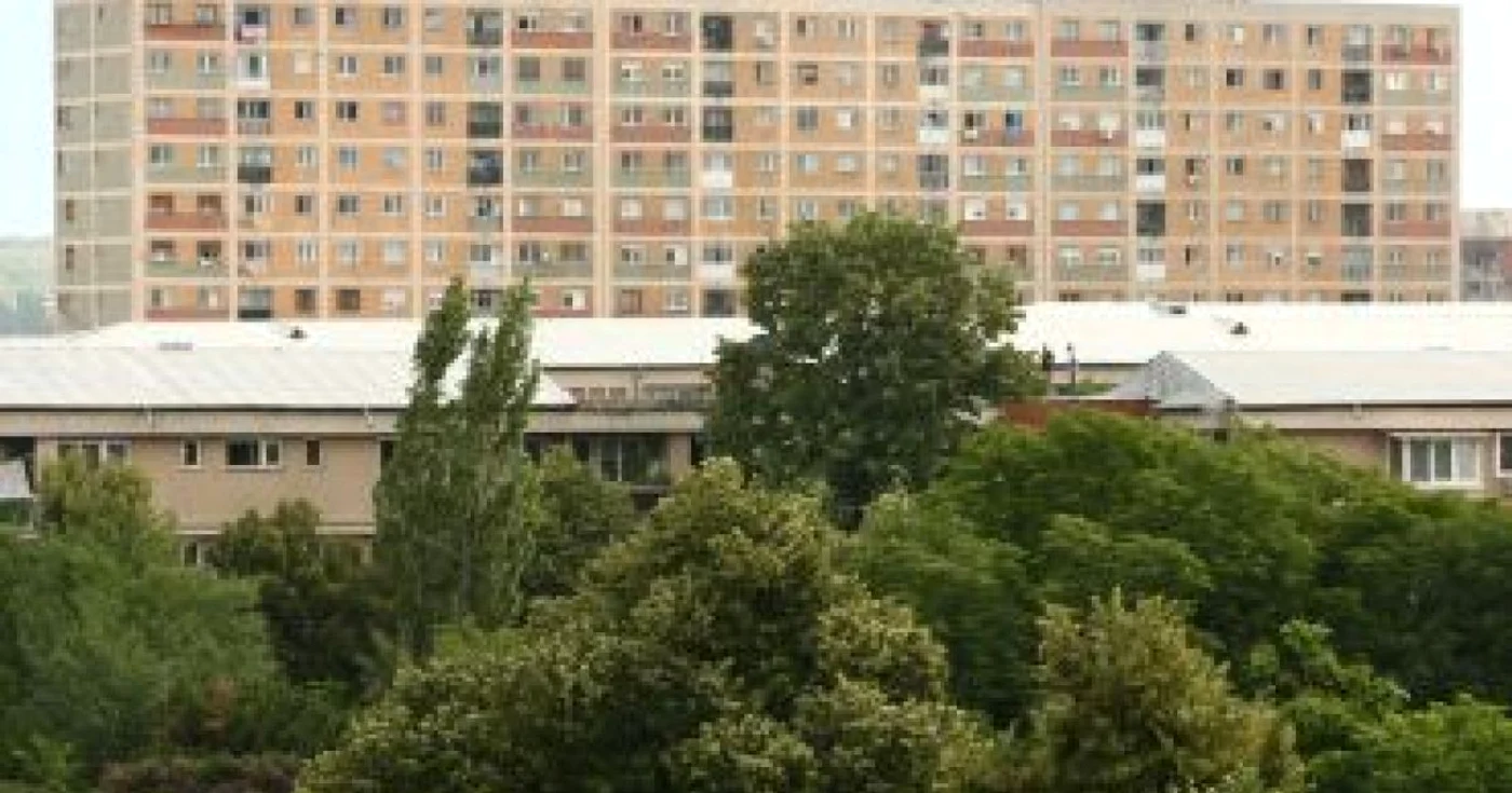 Craiova: Apartament ieftinit. Caut cumpărător!-revista presei locale