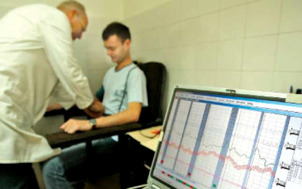 Detectorul de minciuni trebuie să fie calibrat şi în perfectă stare de funcţionare 