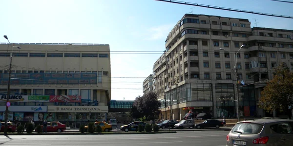 O a doua pasarelă va lega cele două clădiri 