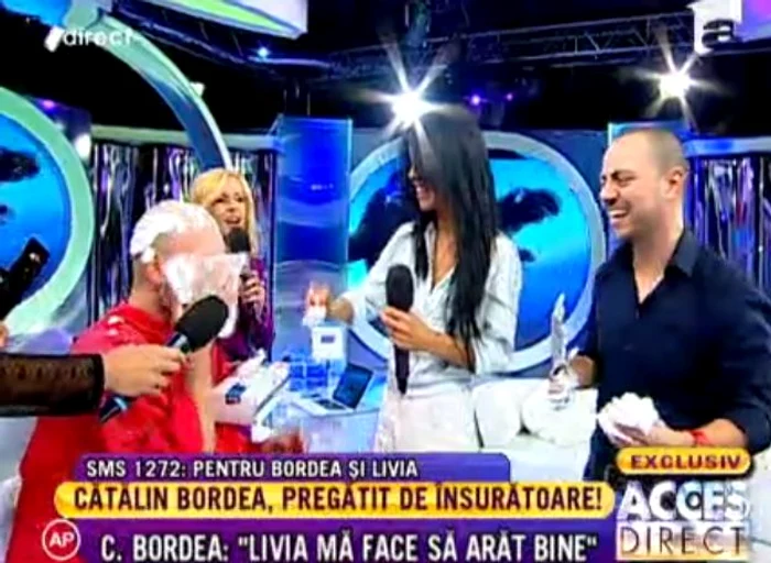 Cătălin Bordea a fost ras cu «sabia» şi pe cap (Captură Antena 1)