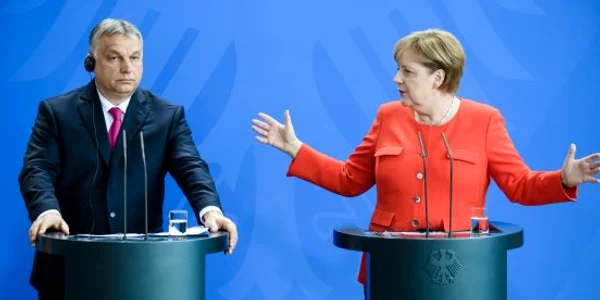 Viktor Orban si Angela Merkel FOTO EPA-EFE