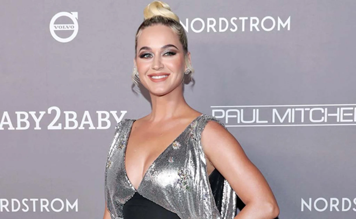 Katy Perry, 35 de ani. Avere: 330 milioane $. Câştiguri: 10 milioane $