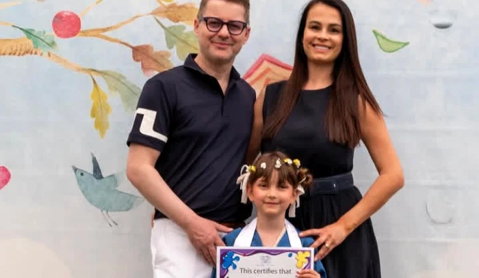 Anca Serea și Adi Sînă, cu fiica Leah la grădiniță foto: Instagram