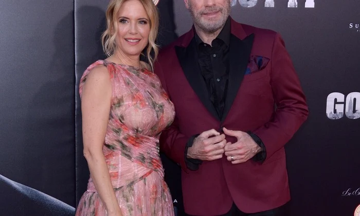 11 sotia lui john travolta a murit cancer 1 jpg jpeg