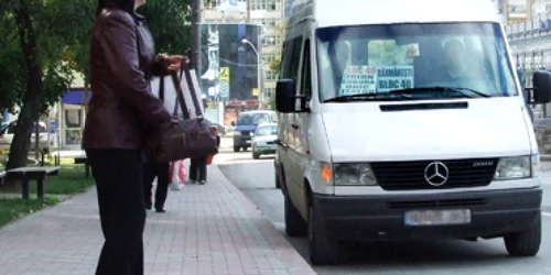 Neamţ: Călătorii, lăsaţi pe jos la Unic