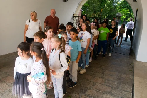 Principesa Elena și Principesa Sofia de 1 iunie la Palatul Elisabeta. FOTO: Daniel Angelescu, Casa Majestății Sale