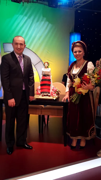 Cornelia Rednic din marțipan, aceasta a fost, într-un an, supriza pentru Lupu Rednic de ziua lui