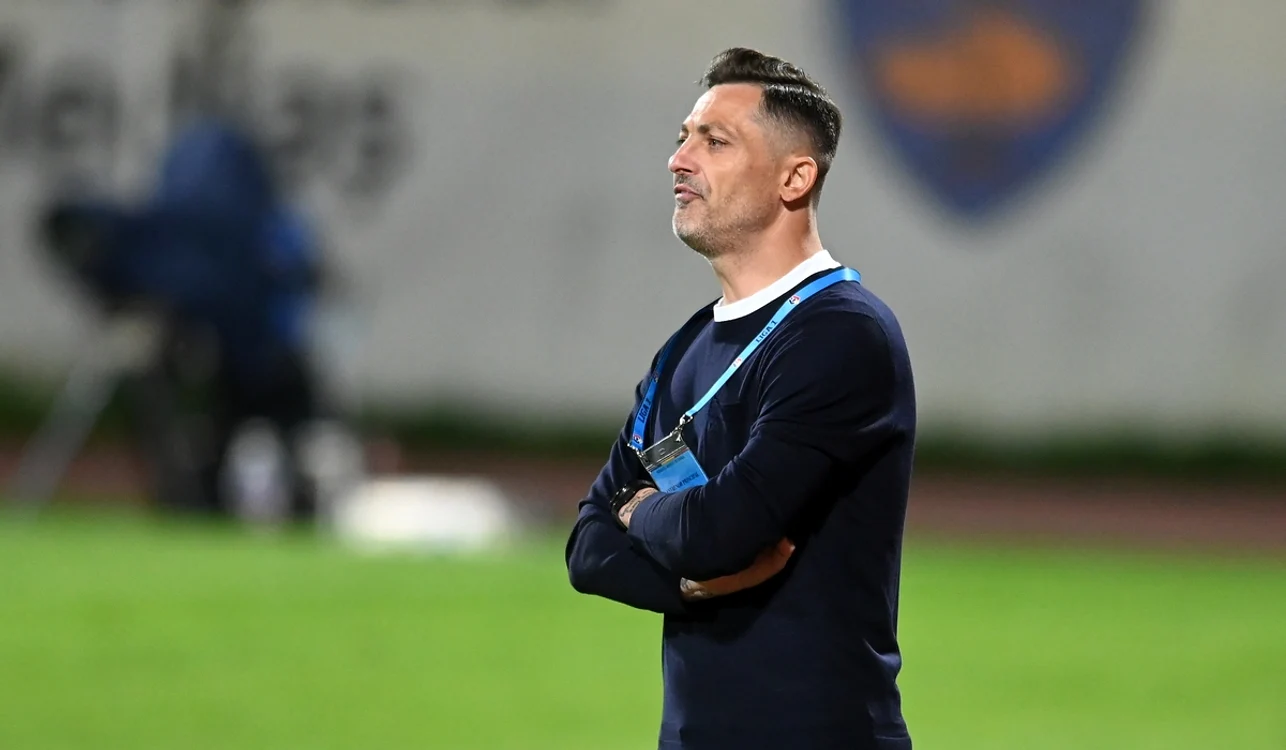 Mirel Rădoi face treabă bună, deși are un lot mai slab (FOTO: Sportpictures)
