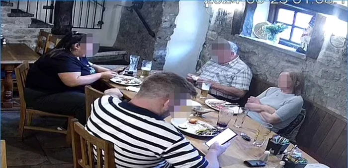 Familie, acuzată pe nedrept că a fugit fără să plătească, a fost despăgubită FOTO: Facebook