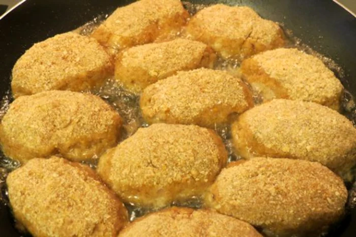 Chiftele cu ciuperci. Foto: arhiva.