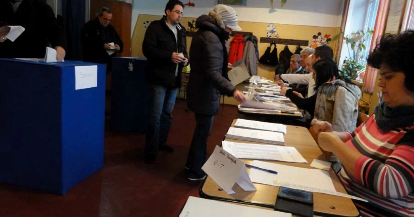 La Braşov, prezenţa la vot a fost de 42% din totalul alegătorilor. FOTOAdevărul.