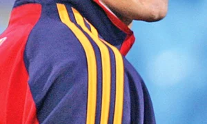 Andreea poartă în  vacanță doar  tricouri mulate,  pentru a i face  în ciudă lui Mitea jpeg