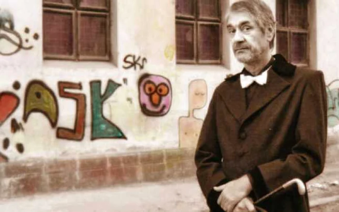 Marcel Iureş, lângă zidurile însemnate cu graffiti