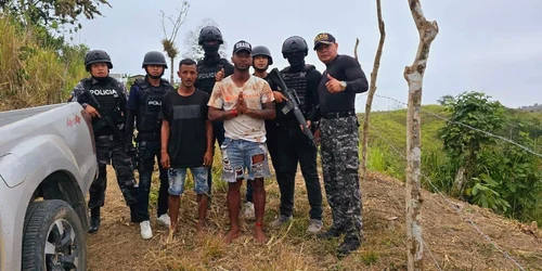 Fotbalist ecuadorian salvat de polițiști Foto X jpg