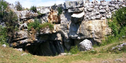 Podul lui Dumnezeu de la Ponoare