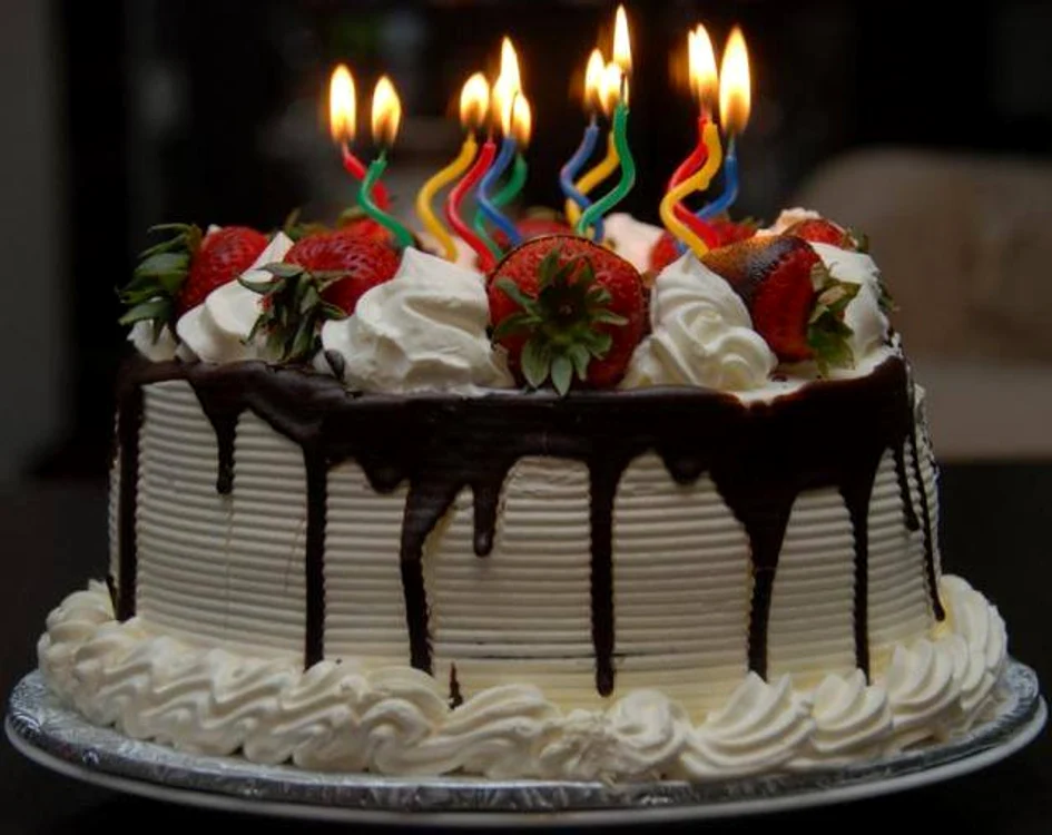 
    Comandă acum de pe foodpanda.ro un desert delicios şi primeşti pe loc o reducere de 10 lei!  