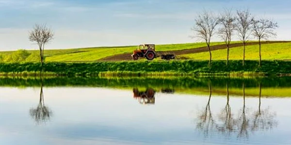 Dezbatere publică despre reducerea nivelului poluării cu nitraţi FOTO Facebook