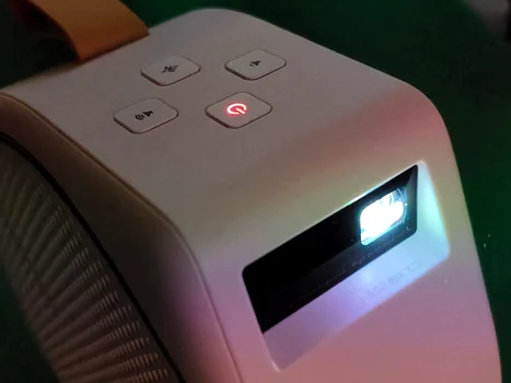 BENQ GV30 (1) jpg