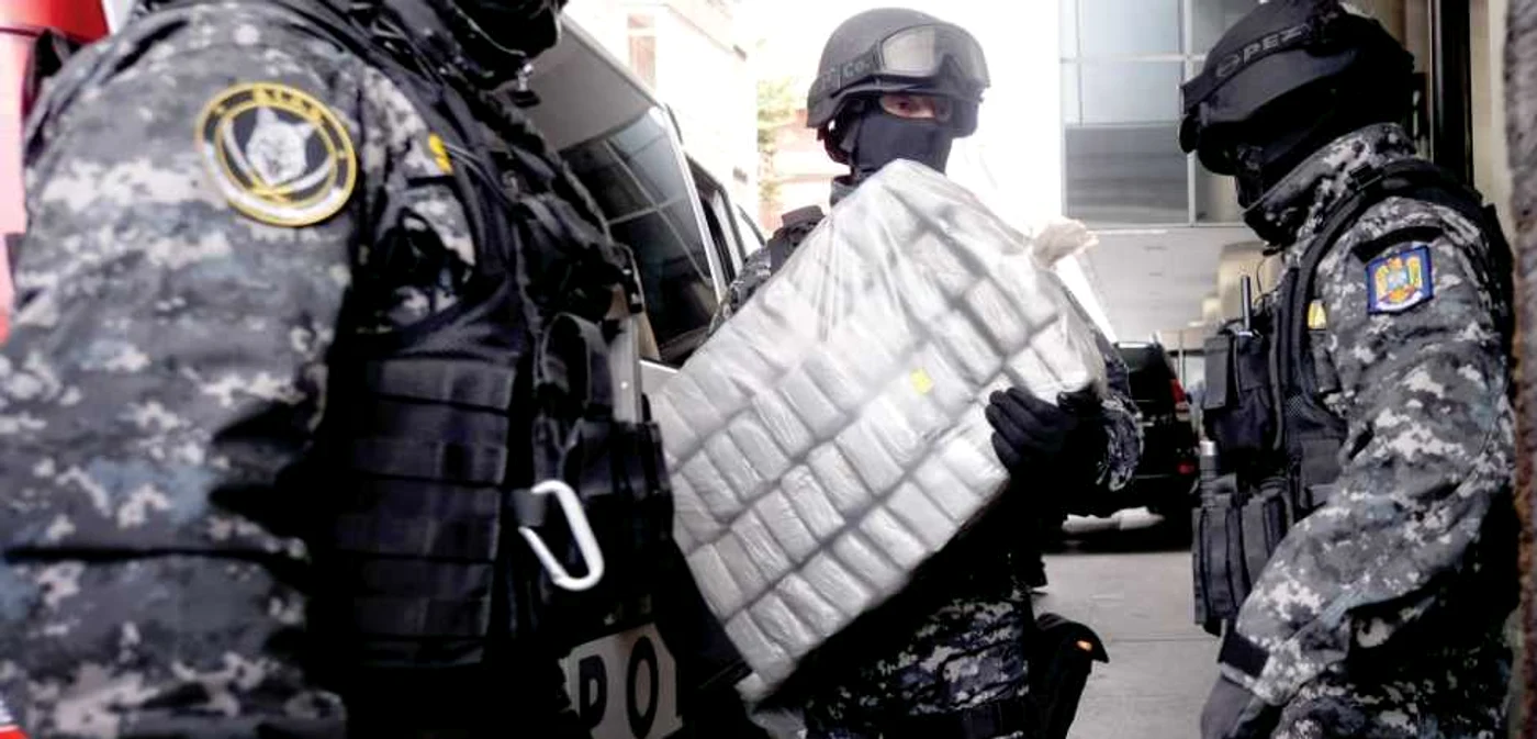 Heroina capturată era destinată pieţei occidentale FOTO Mediafax