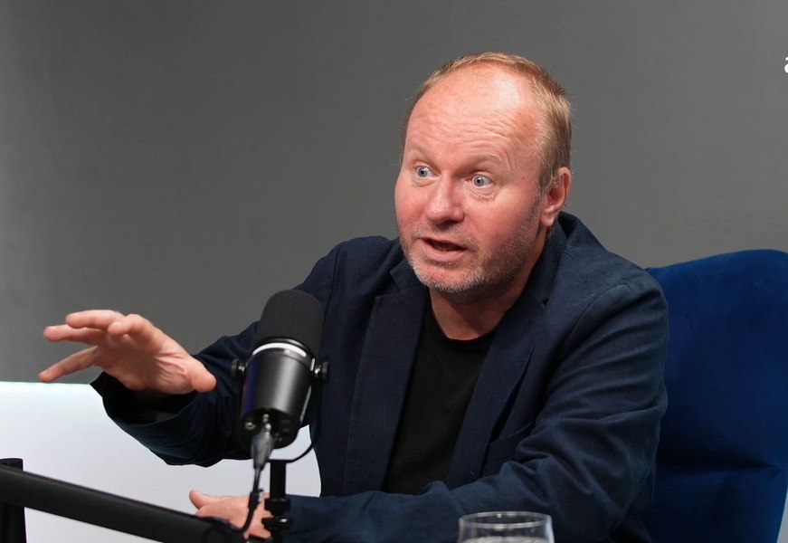 Salariații pierd bani din cauza formulei greșite de calcul a tichetelor. Economistul Cristian Păun: „Ar trebui majorate sau scutite de contribuția la sănătate”