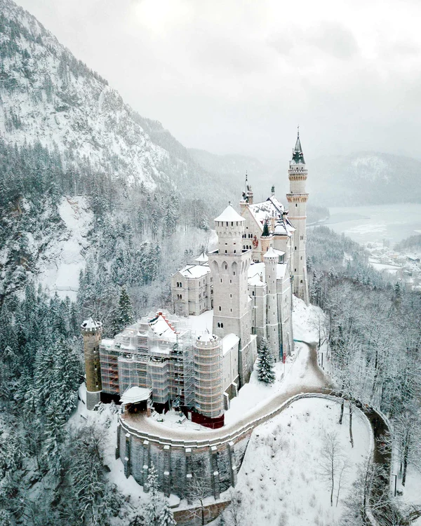 Neuschwanstein FOTO FindUSLost