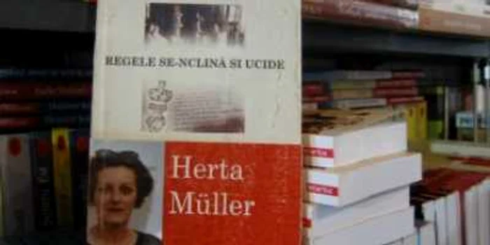 Timişoara: Librăriile au vândut aproape toate cărţile de Nobel, semnate Herta Müller