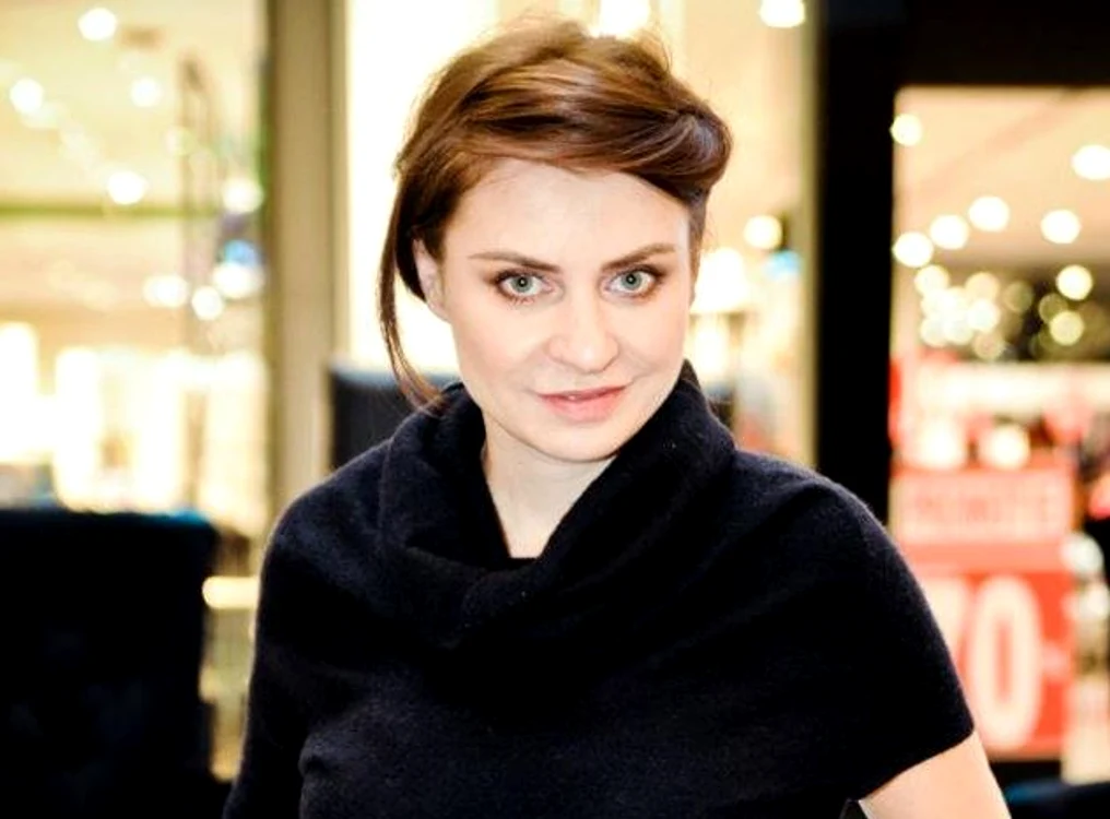 
    Adina Buzatu este stilistfoto: Arhiva Personală  