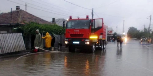 calarasi inundatii