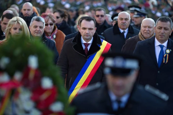 Cristian Stan (foto centru)