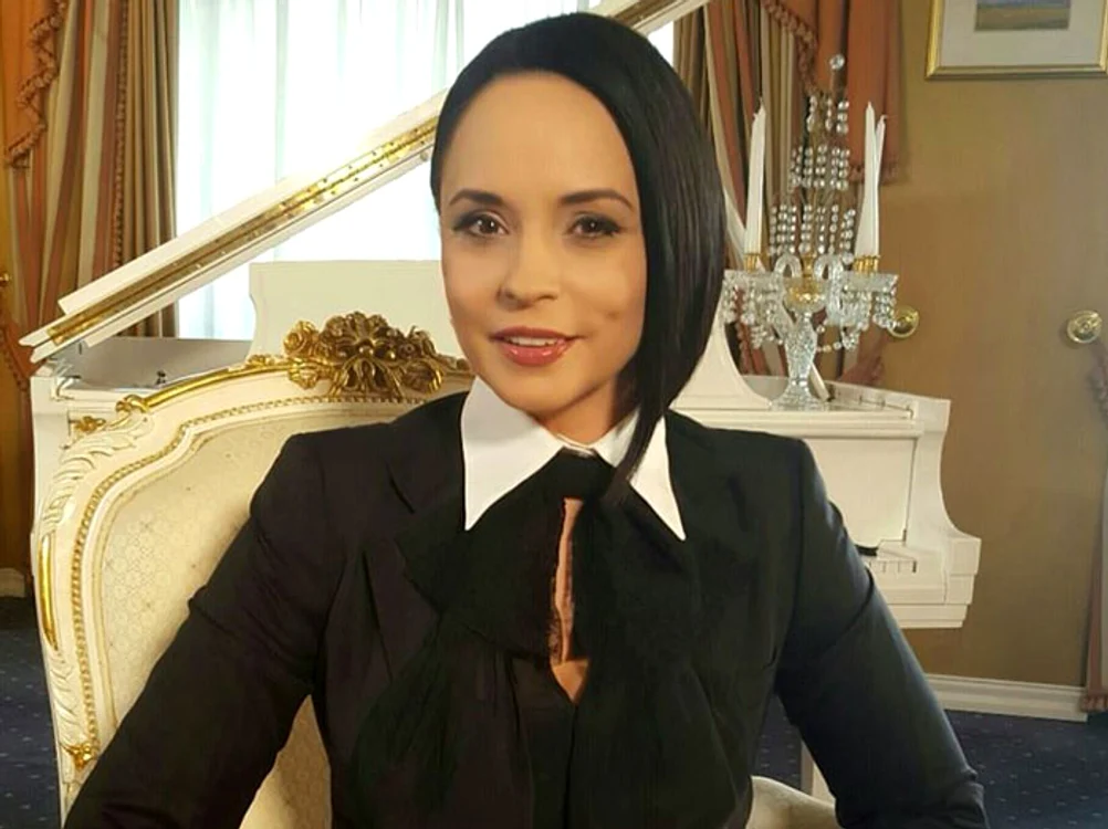 
    Andreea Marin şi-a finanţat singură proiectul la TVRfoto: arhiva personală  