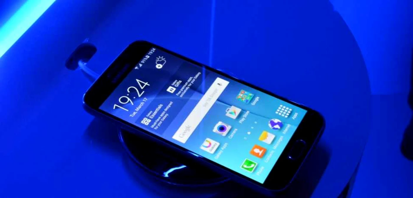 Eveniment Samsung Galaxy S6