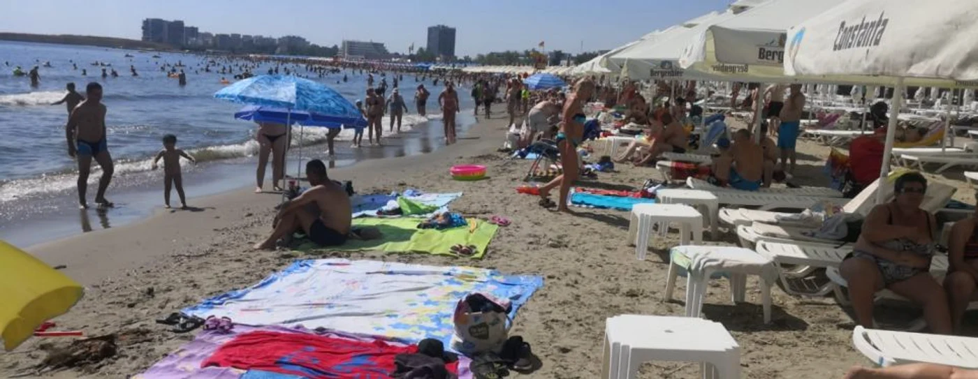 Mamaia a reprezentat o dezamăgire pentru mulţi turişti. FOTO: ARADL
