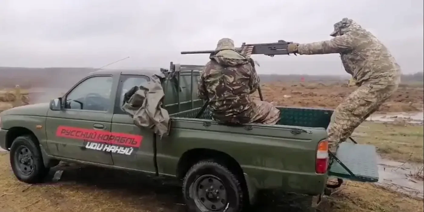 Armata ucraineană folosește echipamente militare improvizate FOTO Ivan Oleksi via Insider