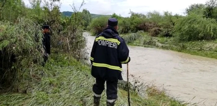 Cei mai mulţi bani ajung la comunele aflate la graniţa cu judeţul Buzău FOTO ISU Prahova