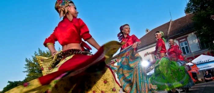 Concurs: Tradiiţiile minorităţilor etnice FOTO Arhivă Adevărul