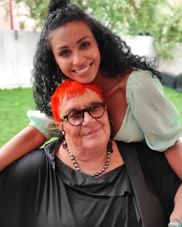 Majda Aboulumosha si Ruxandra Ion jpg