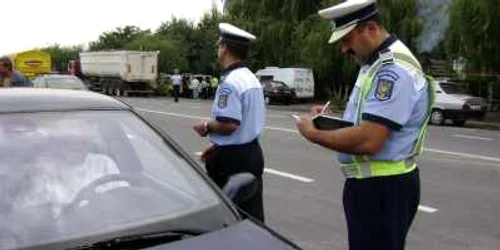 Agentii l-au tras pe dreapta