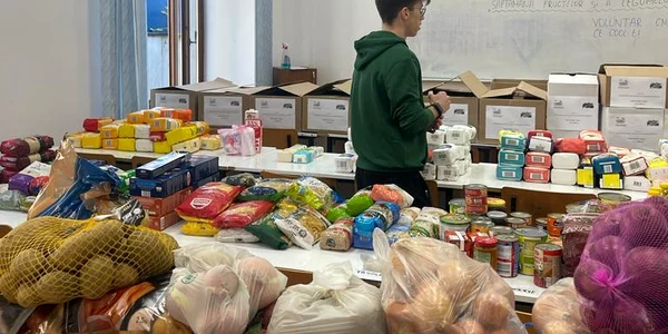 donatii elevi colegiul radu greceanu slatina (19) jpeg