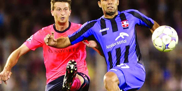 Pena (dreapta) a marcat un gol superb, printr-o scăriţă, în meciul de la Basel