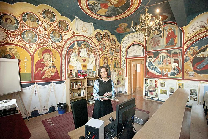 Julieta Mihăilescu este foarte mândră de cabinetul de religie