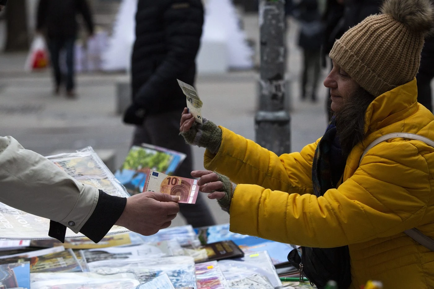 Haos în Bulgaria după trecerea la euro: „Nu plăti cu euro, că n-am să dau rest”