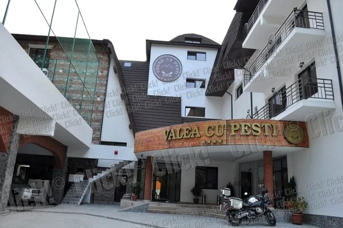 Aici s-au cazat Mădălina Ghenea şi Gerard Butler în România