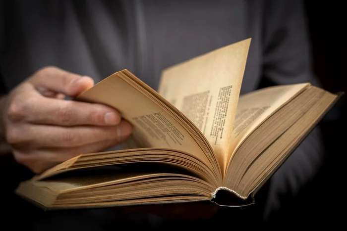 O carte împrumutată în urmă cu 150 de ani a fost/ sursa Shutterstock