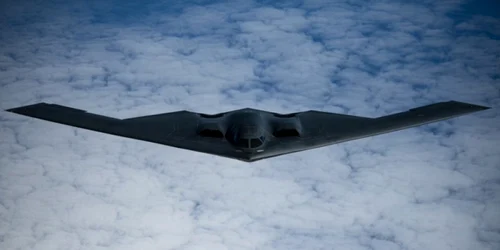 Bombardier B-2 Spirit FOTO Sgt. Russ Scalf/ US Air Force