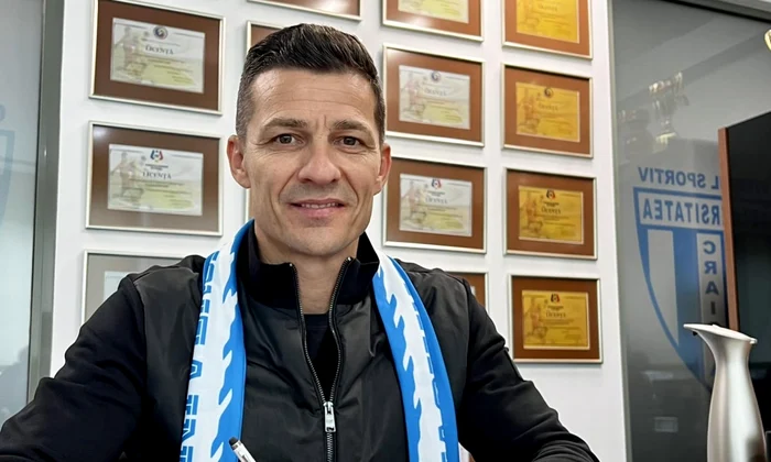 Costel Gâlcă, oficial antrenor la Univesitatea Craiova. FOTO: Facebook