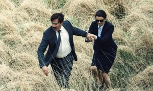Yorgos Lanthimos Caninul, Alpii, homarul și Ifigenia jpeg