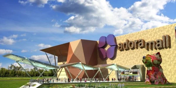 Adora Mall de pe strada Caracal este închiriat în proporţie de 40%