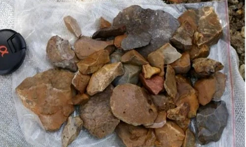 Unelte din piatră de acum 118 000 de ani, găsite în Indonezia jpeg