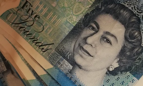 pounds 2391239 1280 jpg