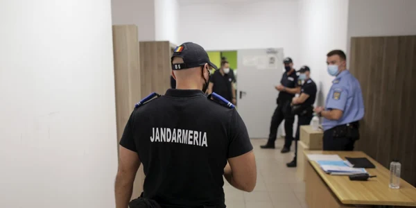 Jandarmerie primăria sectorului 1 voturi paza USR FOTO Inquam Photos / Octav Ganea